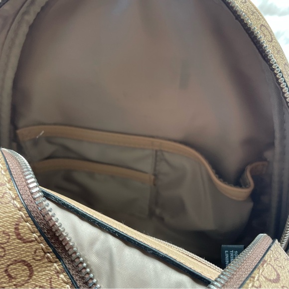 Guess Mini Backpack bag - Picture 7 of 12